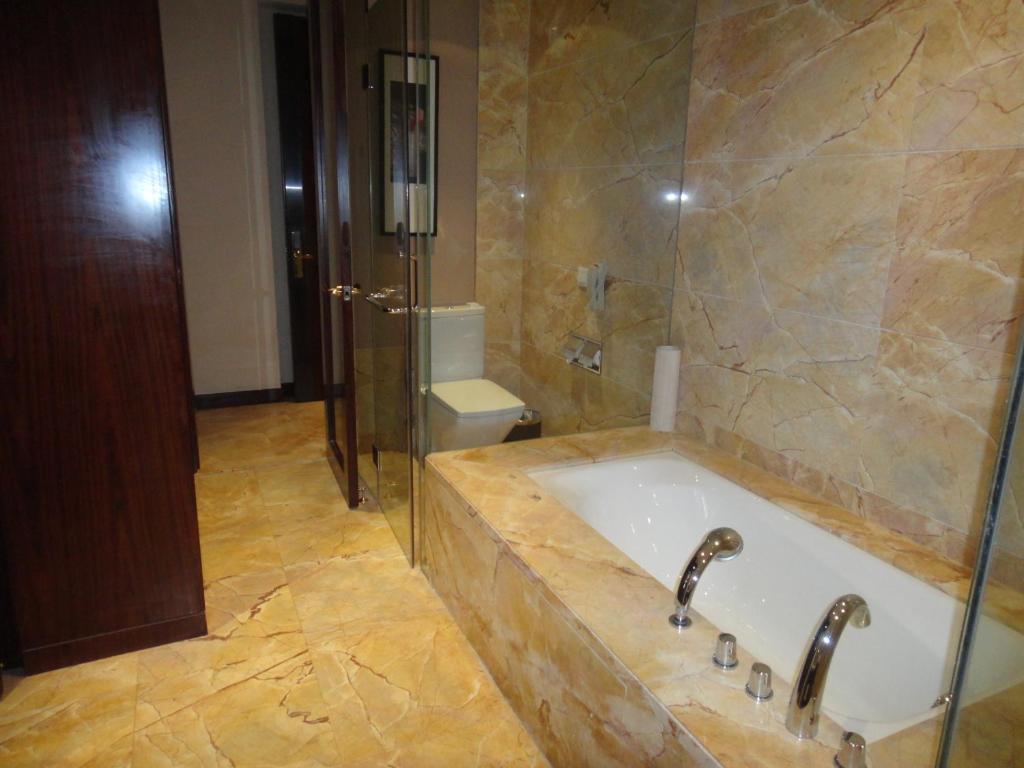 Ondine International Hotel Zhenjiang  Δωμάτιο φωτογραφία